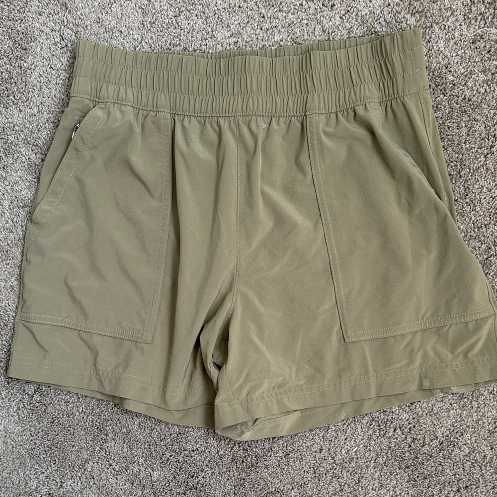 Wayfinder High Rise 5” Short - Picture 2 of 4